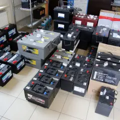 Duży wybór akumulatorów, w tym EFB. Dowiedz się, jak ładować akumulator EFB zwykłym prostownikiem, by zapewnić mu długą żywotność.