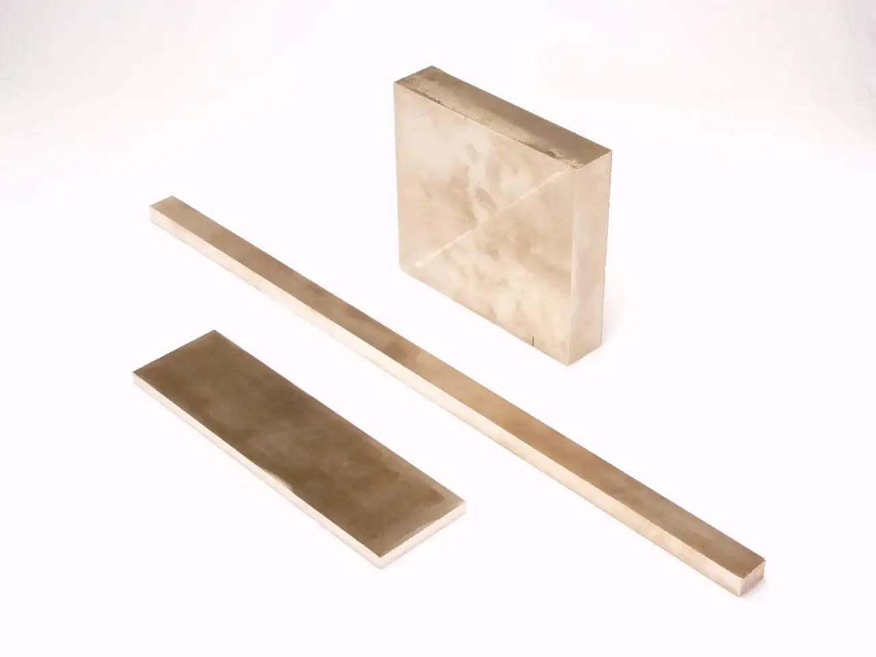 W jakiej temperaturze topi się aluminium? Fakty o stopach